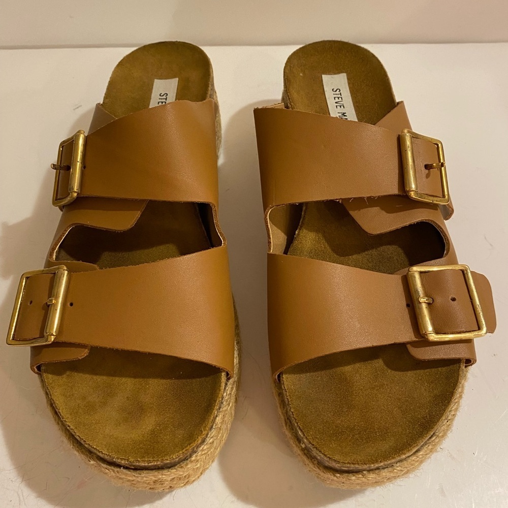 Steve Madden Annika Sandal Size 10M (DU)